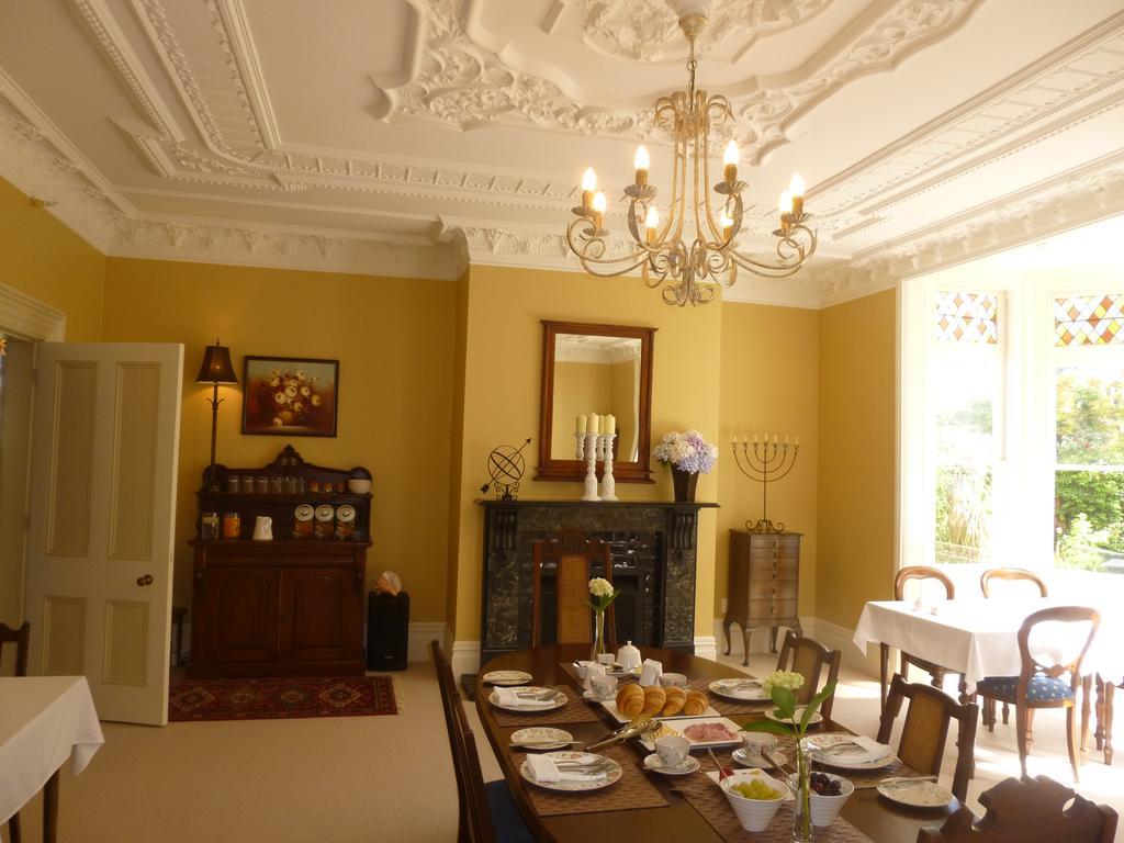 Oinako Bed & Breakfast Akaroa Bagian luar foto